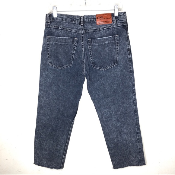 ONE by Oneteaspoon Awesome Baggies Tapered Jeans - Picture 2 of 13